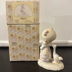 Precious Moments “make a joyful noise” like new with original box